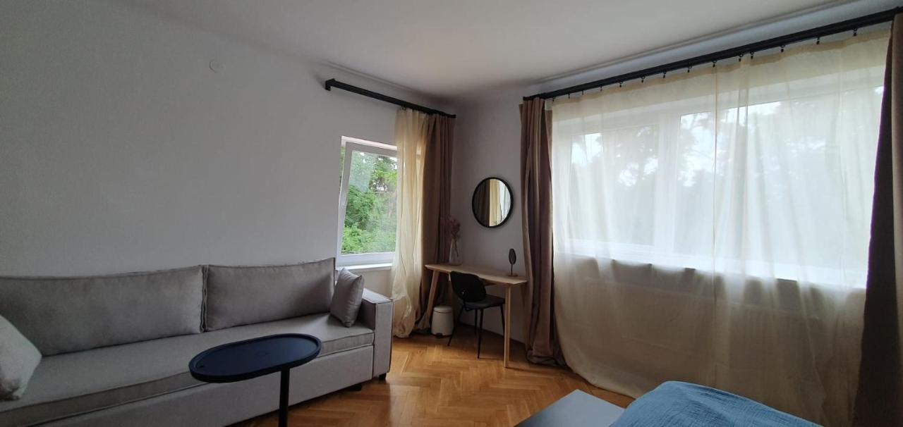 The Pines Serviced Apartments براشوف المظهر الخارجي الصورة