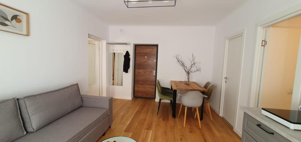 The Pines Serviced Apartments براشوف المظهر الخارجي الصورة
